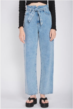 High Waist Belted Jeans